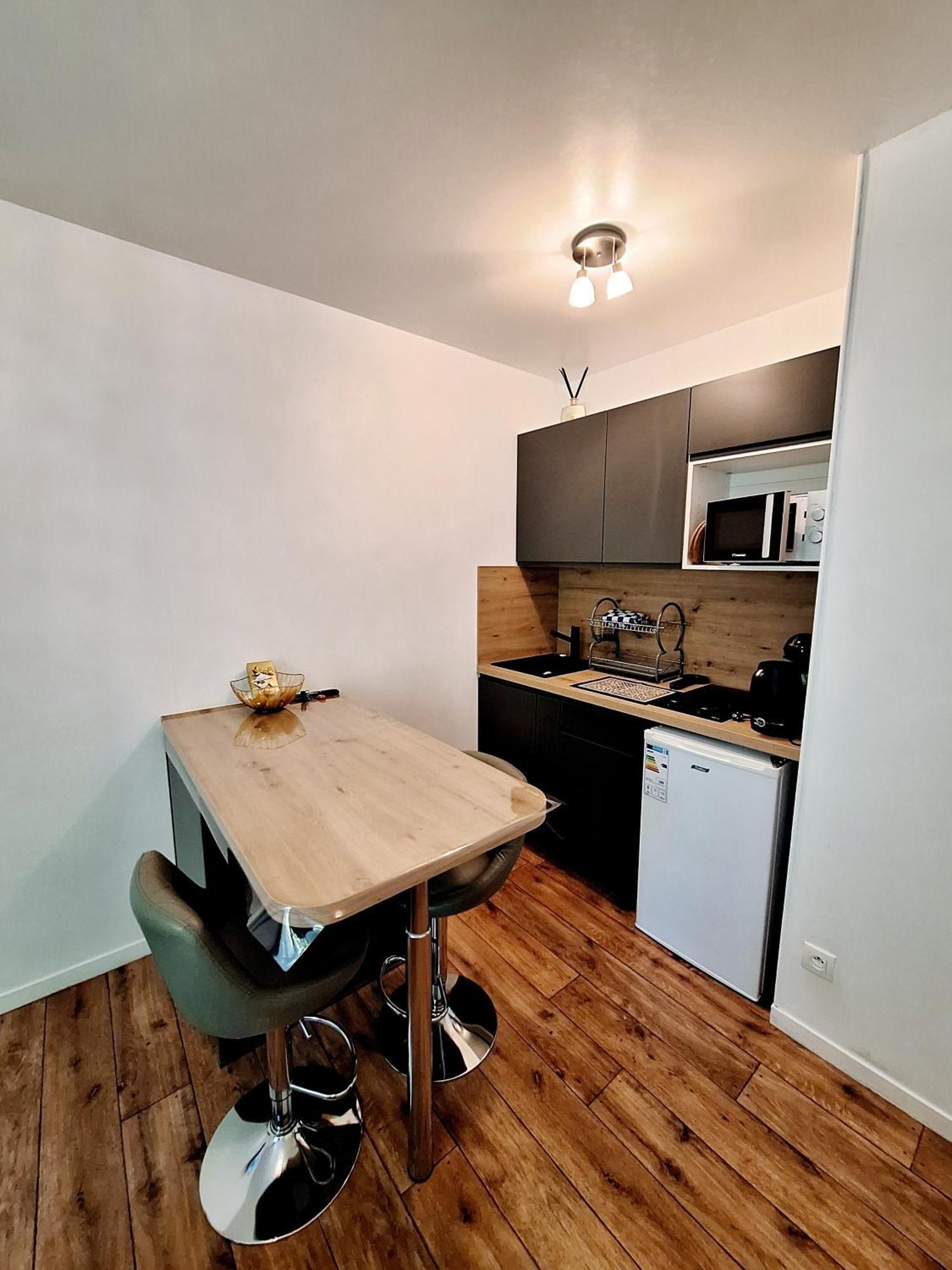 Studio Alpha - 2Min By Train To Disneyland Or 20Min Walk - 5Min Walk To "Val D'Europe" Station Монтеврен Екстер'єр фото