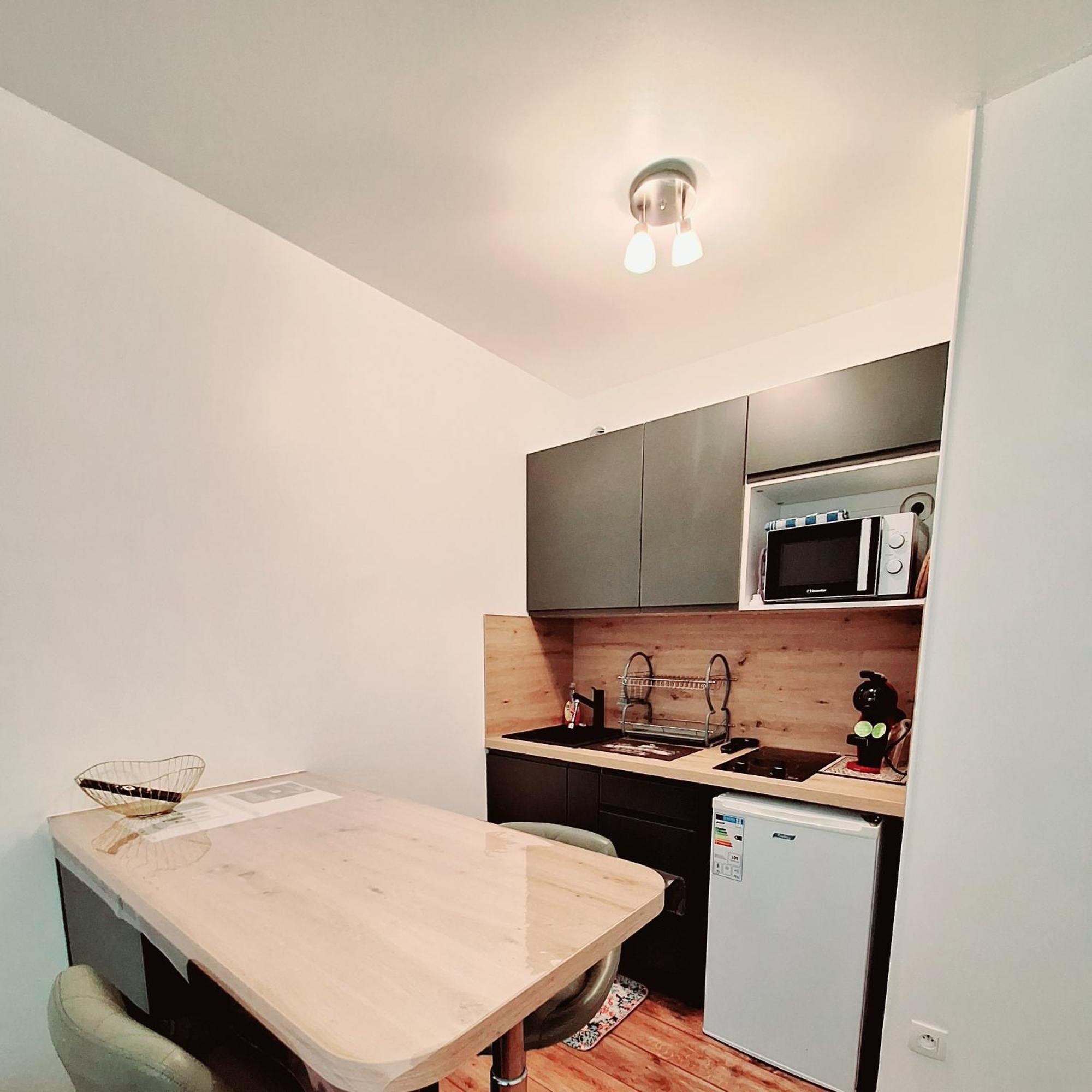 Studio Alpha - 2Min By Train To Disneyland Or 20Min Walk - 5Min Walk To "Val D'Europe" Station Монтеврен Екстер'єр фото
